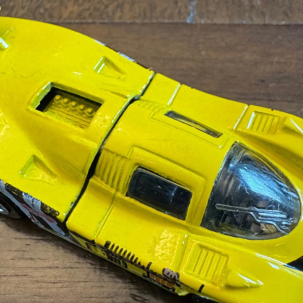 Hot Wheels Sol-Aire CX4 Race Car Yellow 1983 Vintage Diecast Opening Engine
